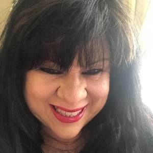 Meet your Posher, Miriam